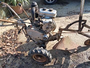 motocoltivatore per arare