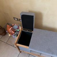 Porta valigie con scarpiera