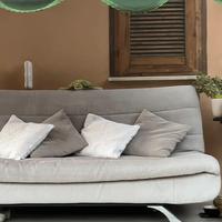 Divano letto grigio chiaro 2/3 posti