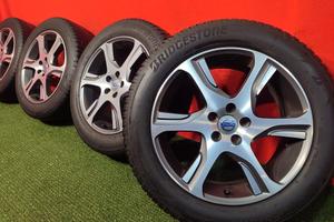 Cerchi Volvo XC70 XC60 XC40 Gomme Invern 235 55 18