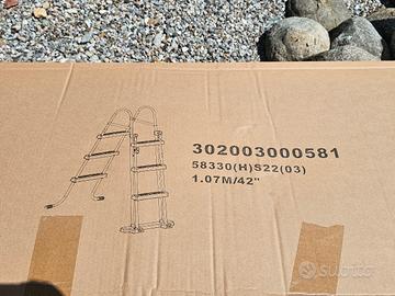 Scaletta piscina fuoriterra Bestway 
