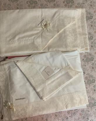 Completo matrimoniale primo letto