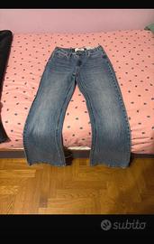 jeans a zampa 36