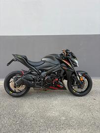 Suzuki GSX S 1000