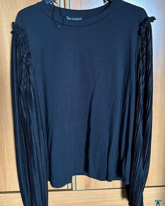 Maglia Zara elegante nera plissé spalla riccia