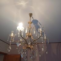 lampadario ottone con dettagli