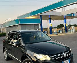 Volkswagen tiguan r line 2.0 tdi 4 motion