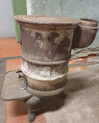 Stufa in ghisa mod. F