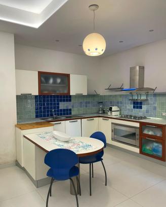 Cucina angolare BOFFI modello Latina con penisola