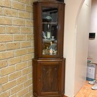 Mobile angolo vetrina in legno