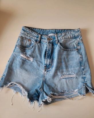 pantaloncini di jeans