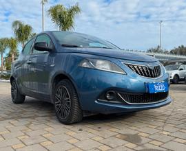 Lancia Ypsilon 1.0 FireFly 5 porte Hybryd Gold