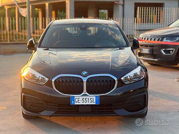 Bmw 116 116d 5p. Business Advantage
