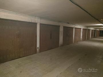 Garage Via Genova Viterbo 24 metri quadrati