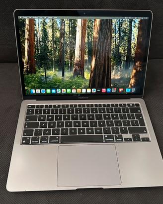 MacBook Air 13” M1