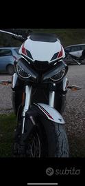 Triumph Street Triple - 2021