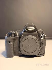 Canon 5D mark IV