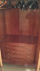 Armadio, 2 comodini e mobile secrétaire 