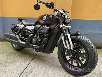 Benelli Leoncino Bobber 400