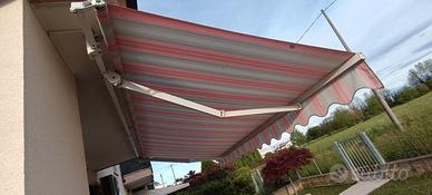 Tenda da sole motorizzata