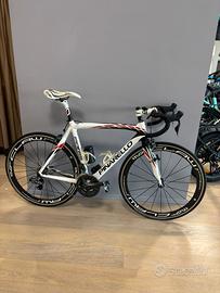 Pinarello paris asym system full carbon