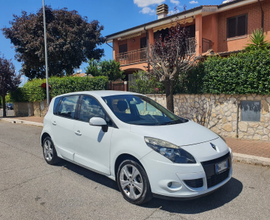 Renault scenic diesel 1.5 anno 2012