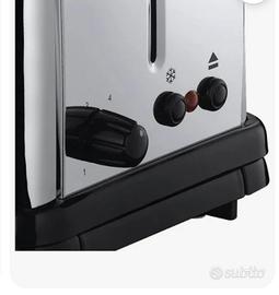 Tostapane Russell Hobss