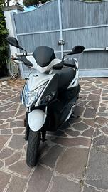 Motorino Kymco agility city 50