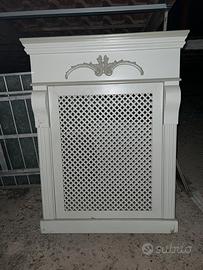 Copritermosifone a forma di camino