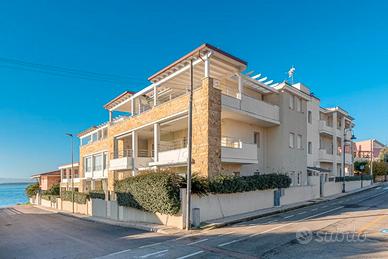 Trilocale a pochi passi dalla seconda spiaggia