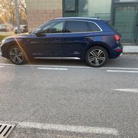 AUDI Q5 sline plus