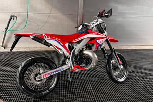 Vent 50 derapage leggere descrizione