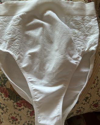 Slip modellante Identikit