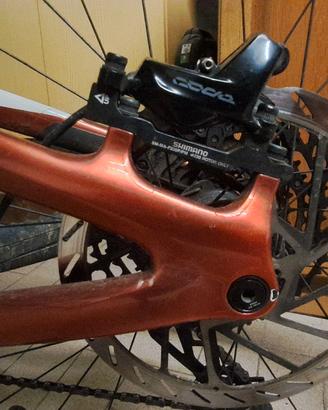 Sram code silver stealth con disci hs2