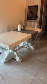 Tavolo antico bianco