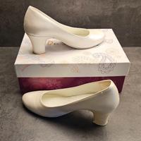 Scarpe Dú Simón con tacco in pelle bianca da matri