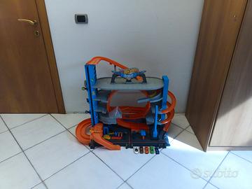 mega garage hotwheels 