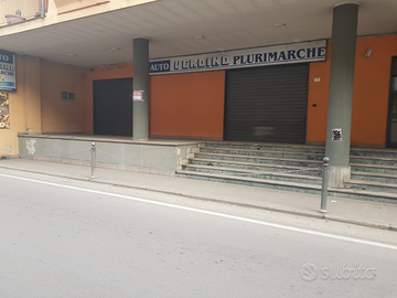 Locale C1 uso commerciale e/o uso ufficio