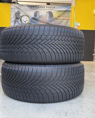 2 Gomme Bridgestone 285/45R22 Invernali 85%Residui