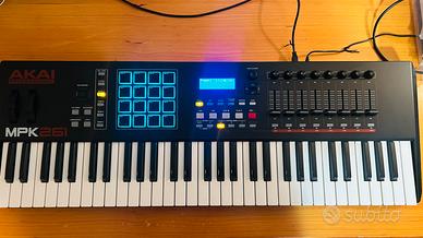 Akai MPK 261