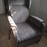 Poltrona a 2 motori per disabili stretta 65cm