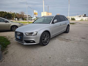 audi a4 anno 2014