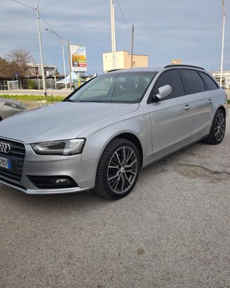 audi a4 anno 2014