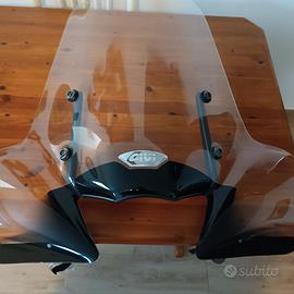 Parabrezza scooter GIVI