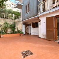 2 LOCALI A TORCHIARA