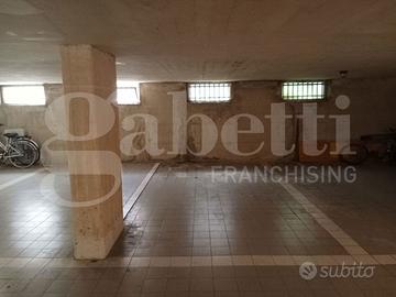 Box/Posto auto Tortoreto [Cod. rif A102VRG]