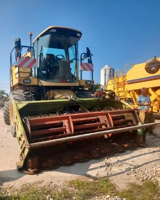 Trincia NEW HOLLAND FX 450