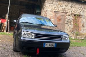 golf 4 1600 benzina