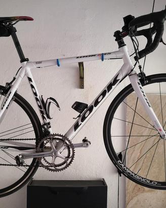 bici da strada in carbonio LOOK 585