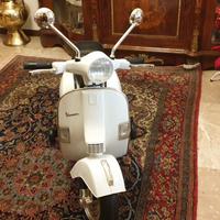 Vespa elettrica per bambini